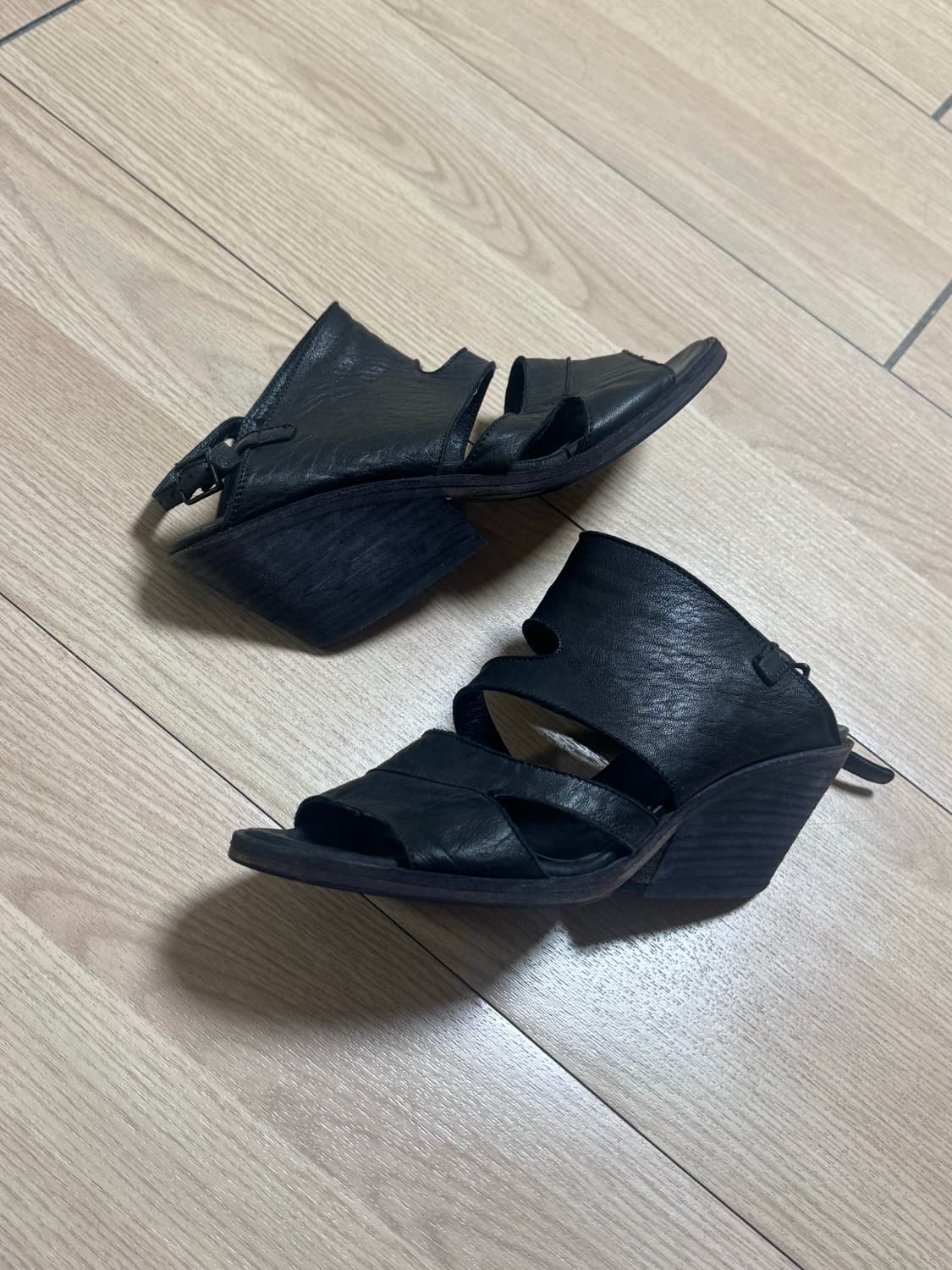 가죽샌달 235 상품이미지2