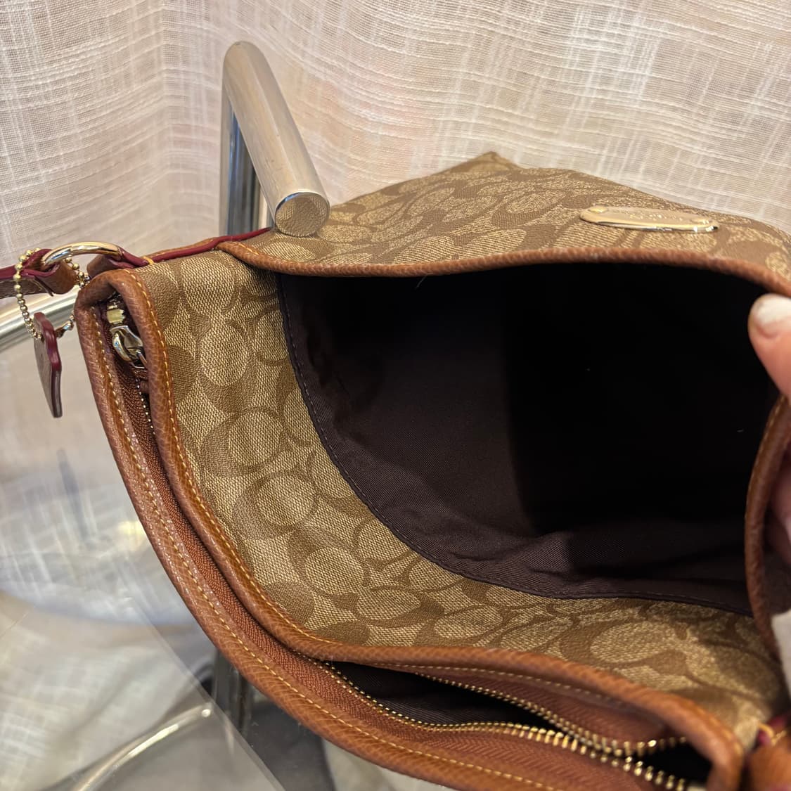 정품 코치 사각 크로스백     상품이미지8