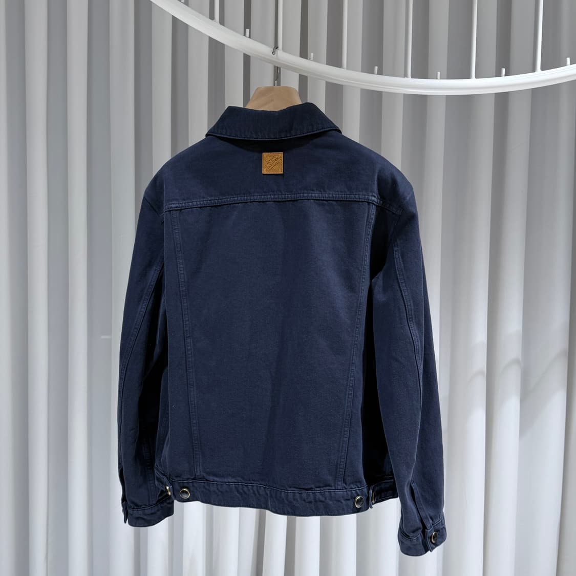48 / 루이비통 퍼렐 가먼트 다이드 데님 타입 트러커 자켓 /26SS 상품이미지5