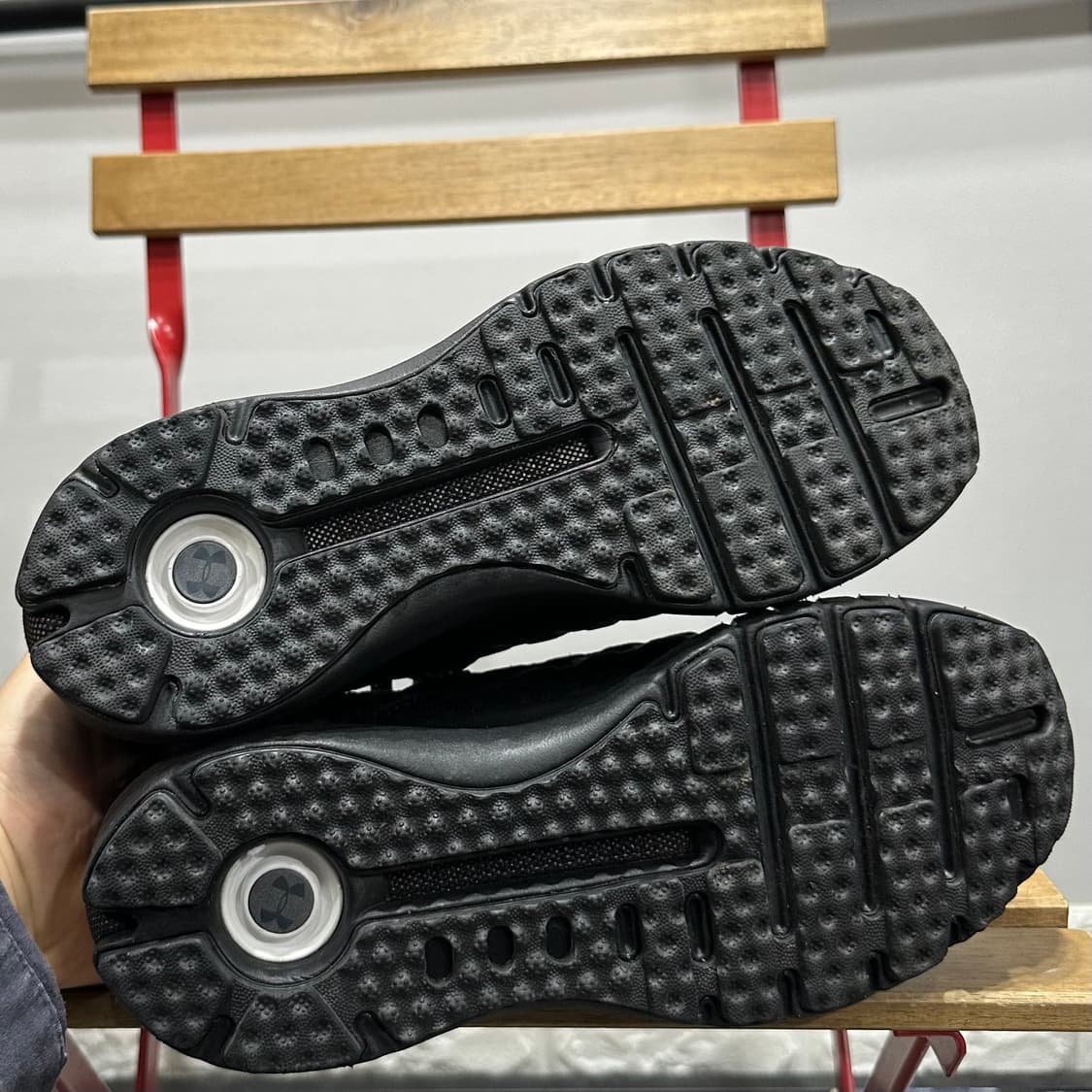 265) 언더아머 운동화 남성 남자 런닝화 UA HOVR 팬텀 RN 상품이미지6