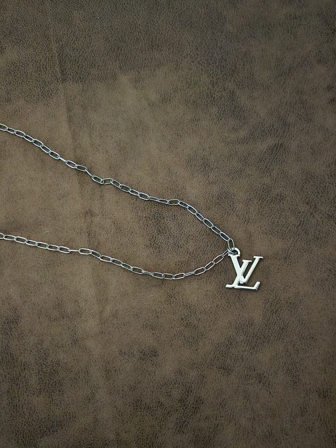 461 루이비통 정품 빈티지 업사이클링 남자 목걸이 남여공용 상품이미지5