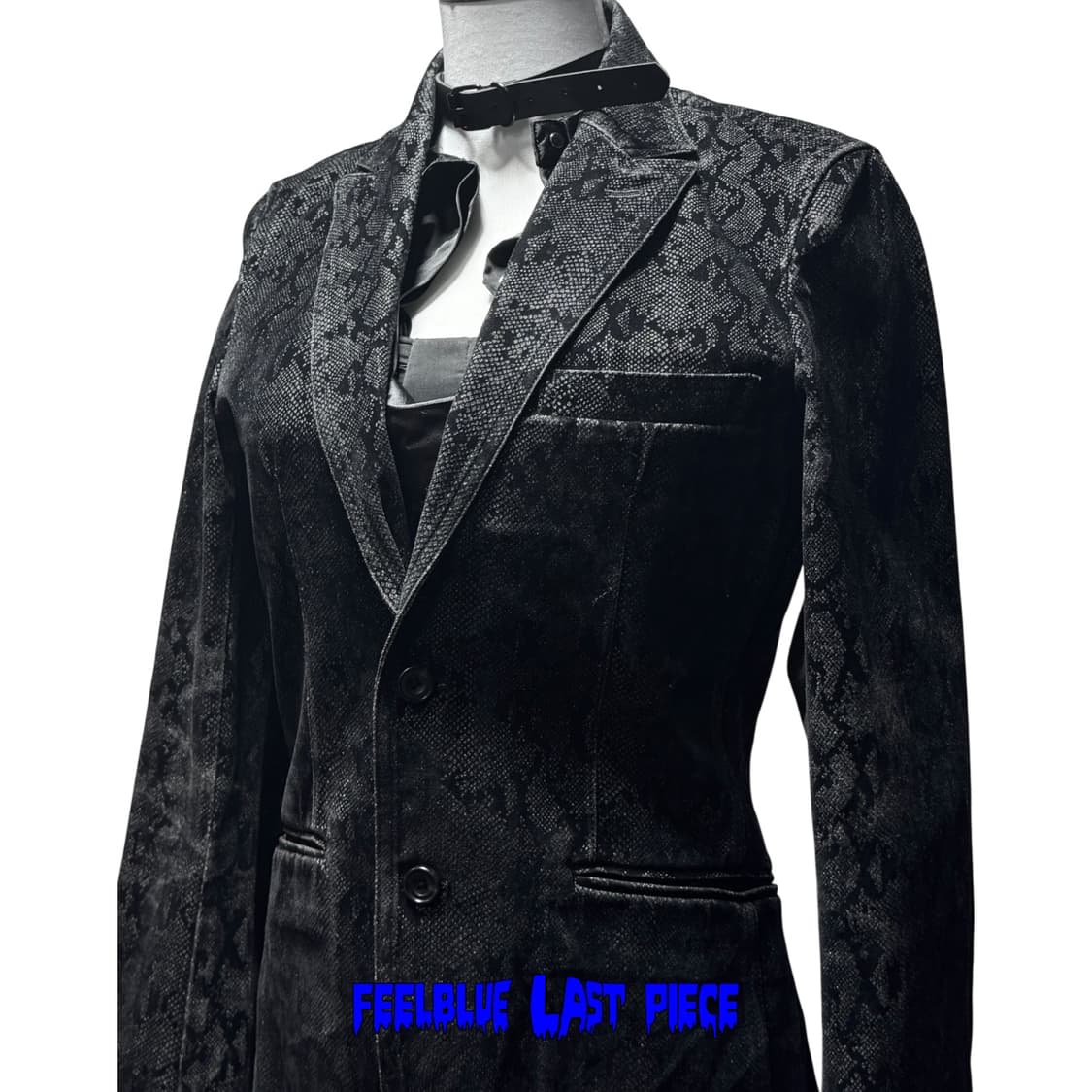 Velvet Python Overlay Denim Jacket  상품이미지4
