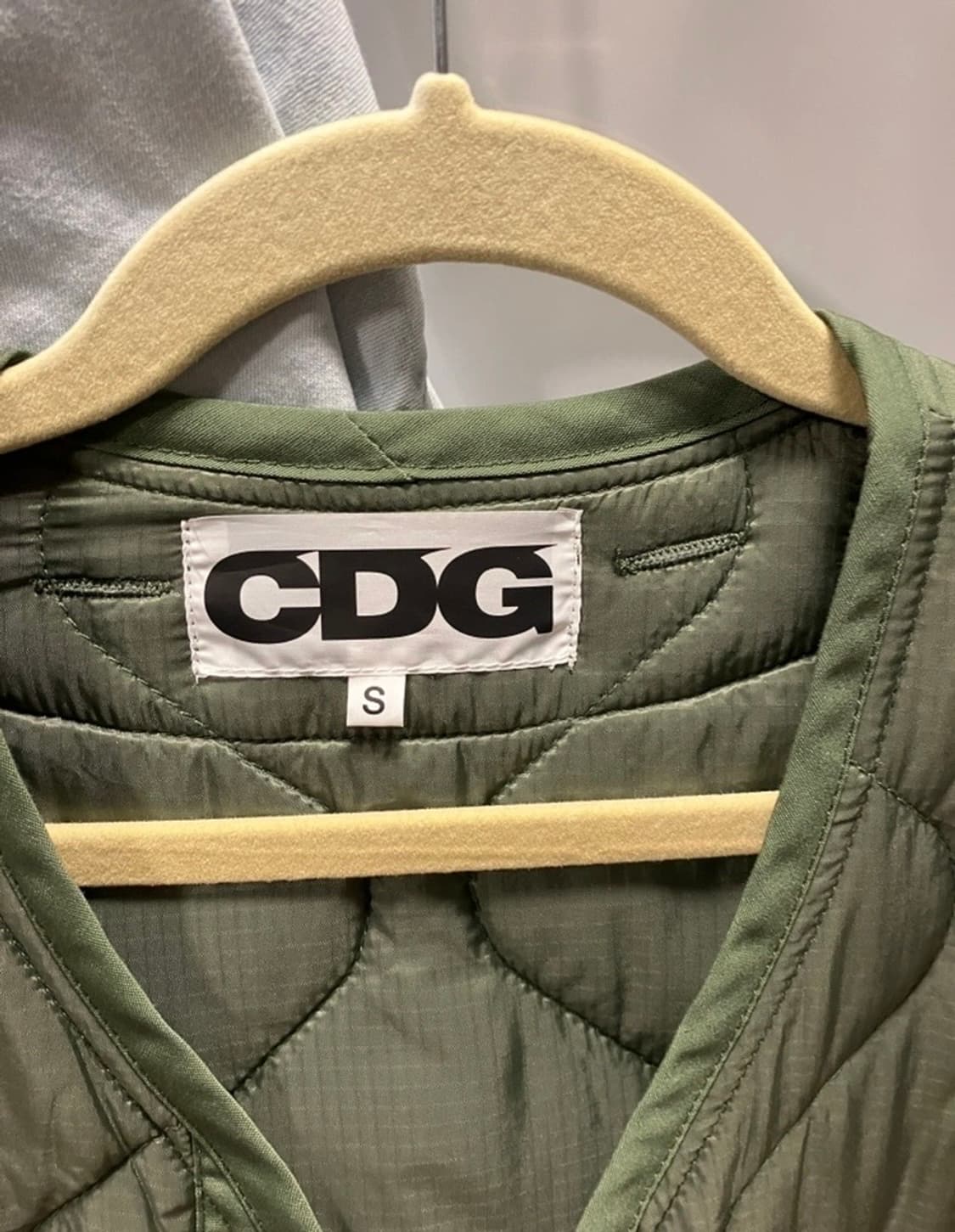 cdg 퀼팅자켓 스몰 상품이미지2