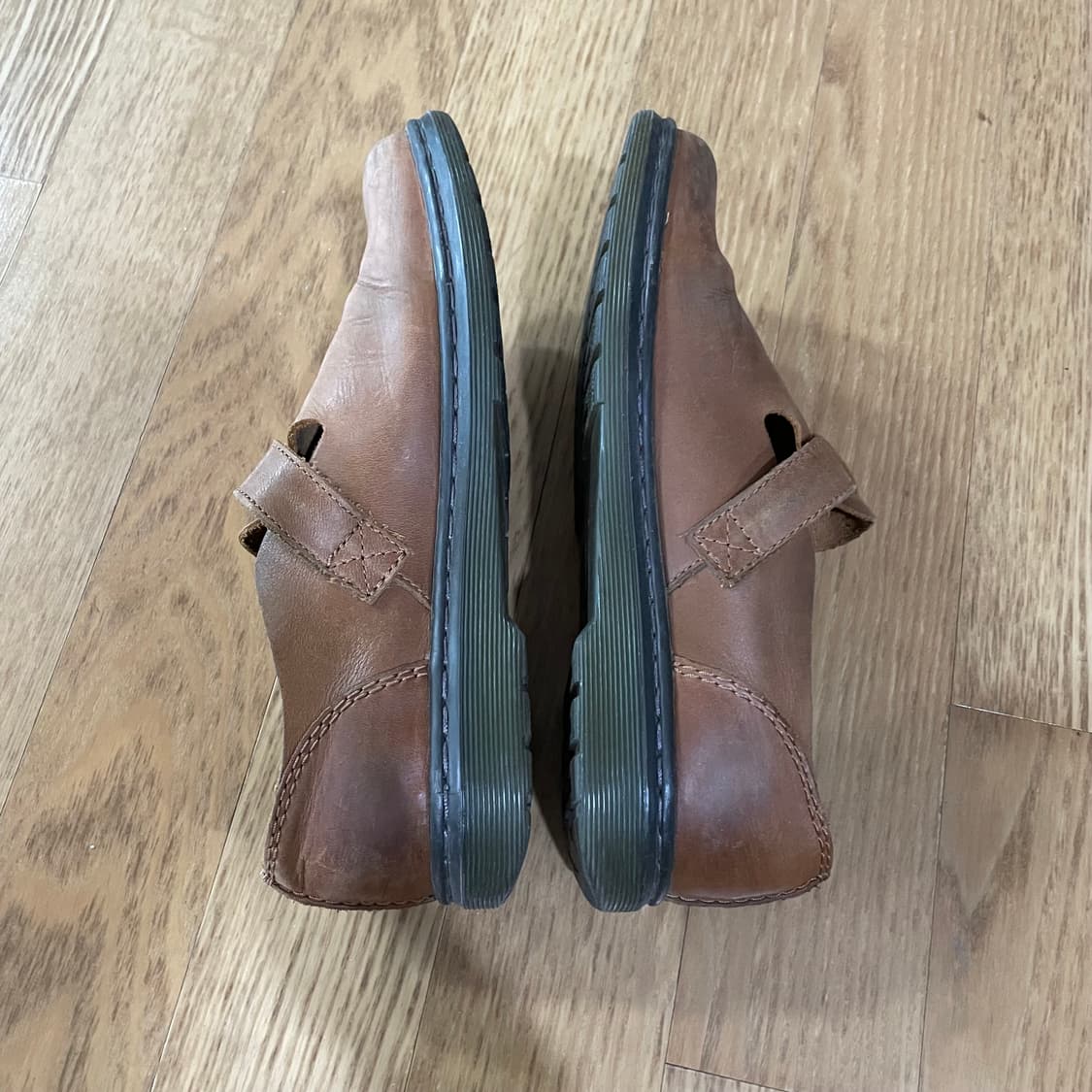 닥터마틴 패트리샤 230 상품이미지5