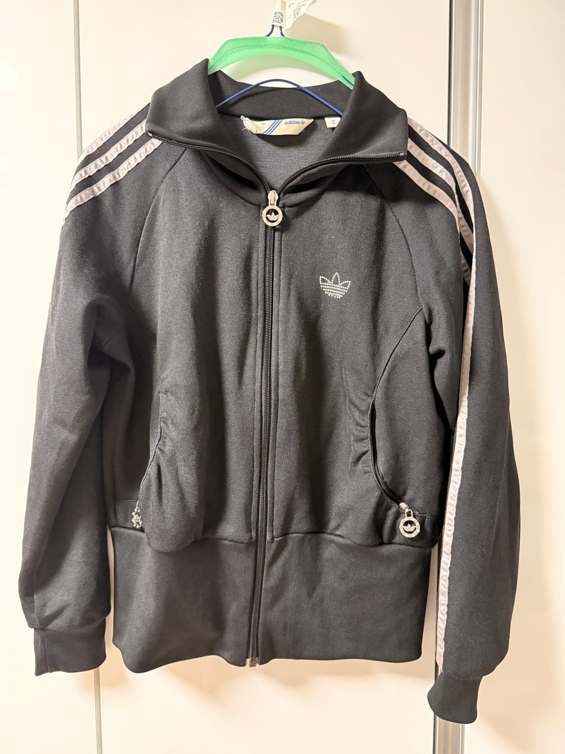 아디다스 트랙탑 상품이미지1