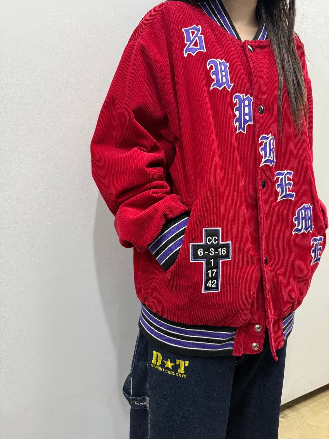 슈프림 올드 잉글리쉬 바시티 자켓 상품이미지5