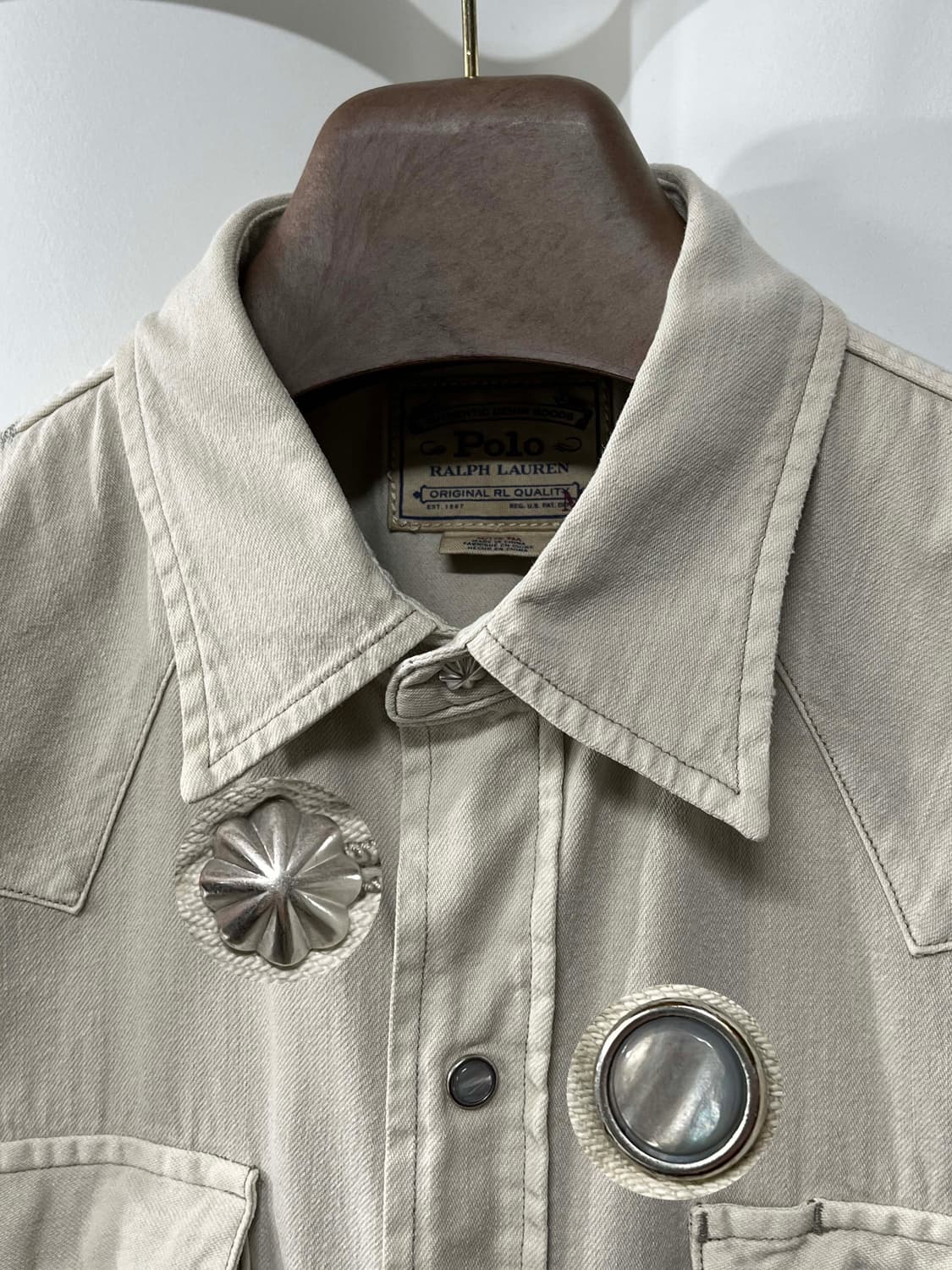 폴로 랄프로렌 디스트레스드 리페어 오트밀 콘초 웨스턴 셔츠 상품이미지6