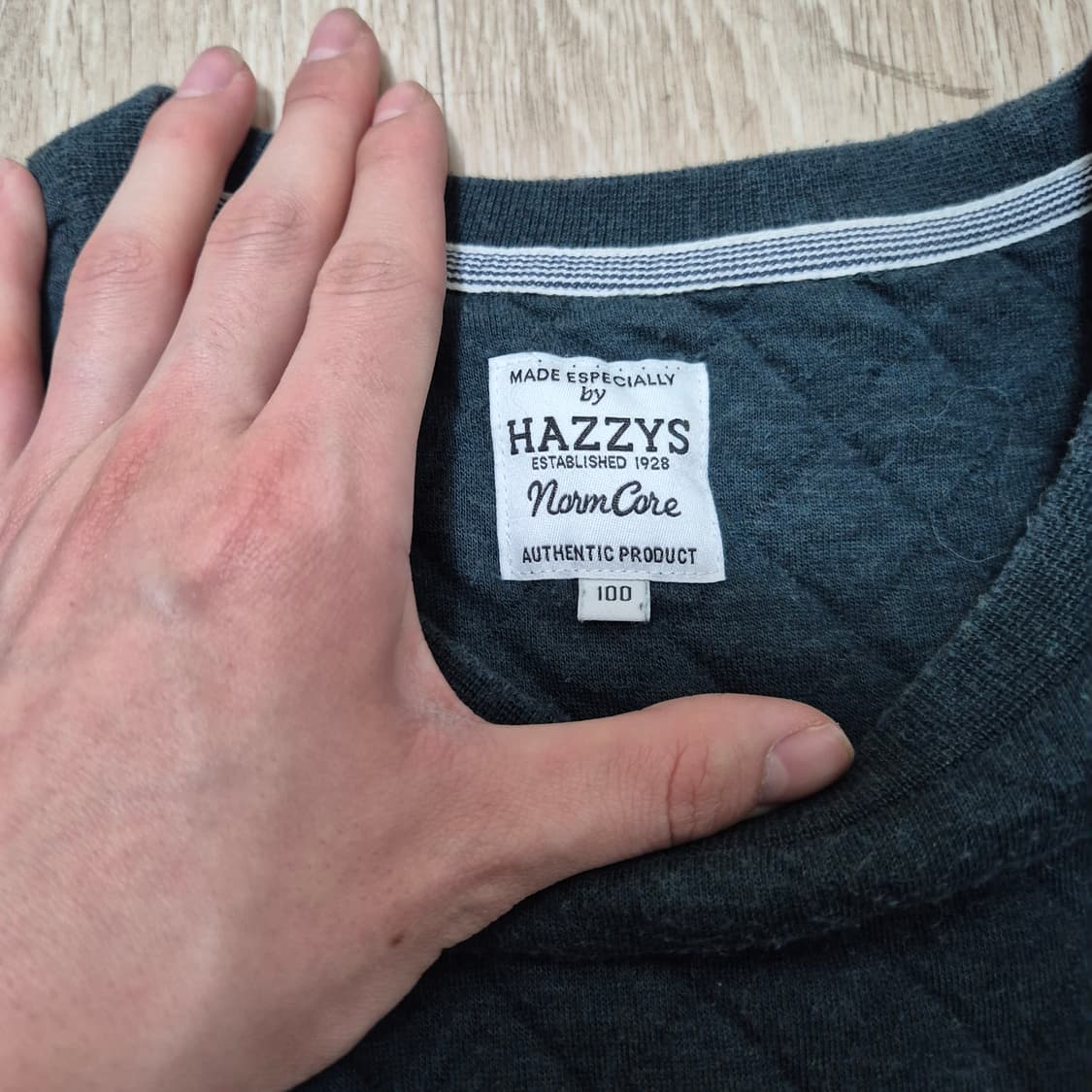 헤지스 누빔 맨투맨 L(100) 상품이미지6