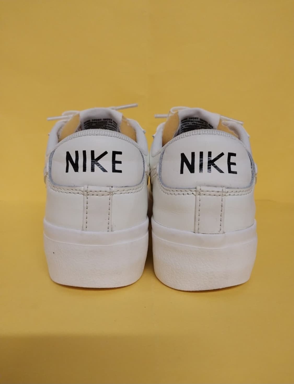 여성 나이키 블레이저 로우 플랫폼 스니커즈, 운동화 (235) 상품이미지4