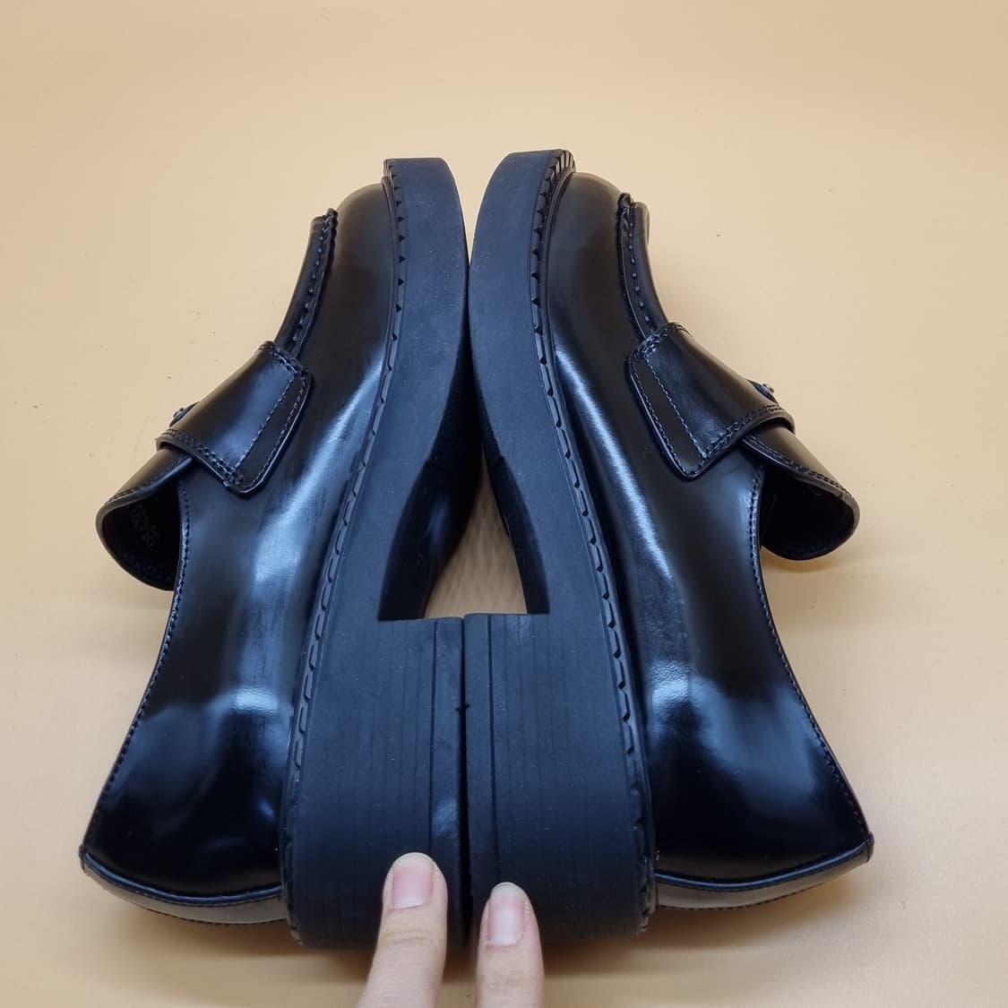 프라닥 브러시드 여성로퍼36 225 굽5 상품이미지5