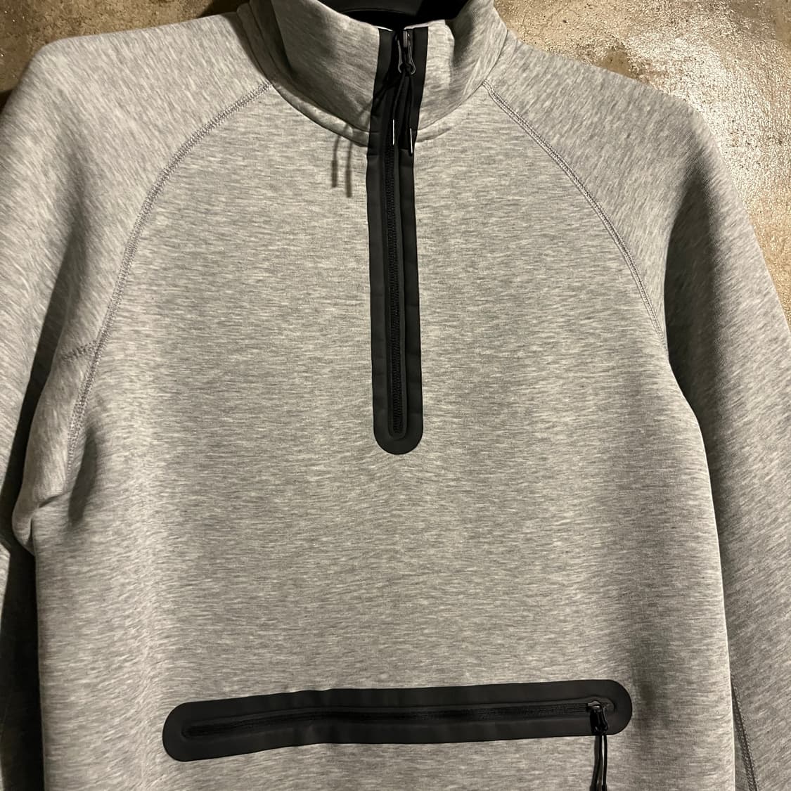 나이키 테크플리스 반집업 맨투맨 상품이미지2