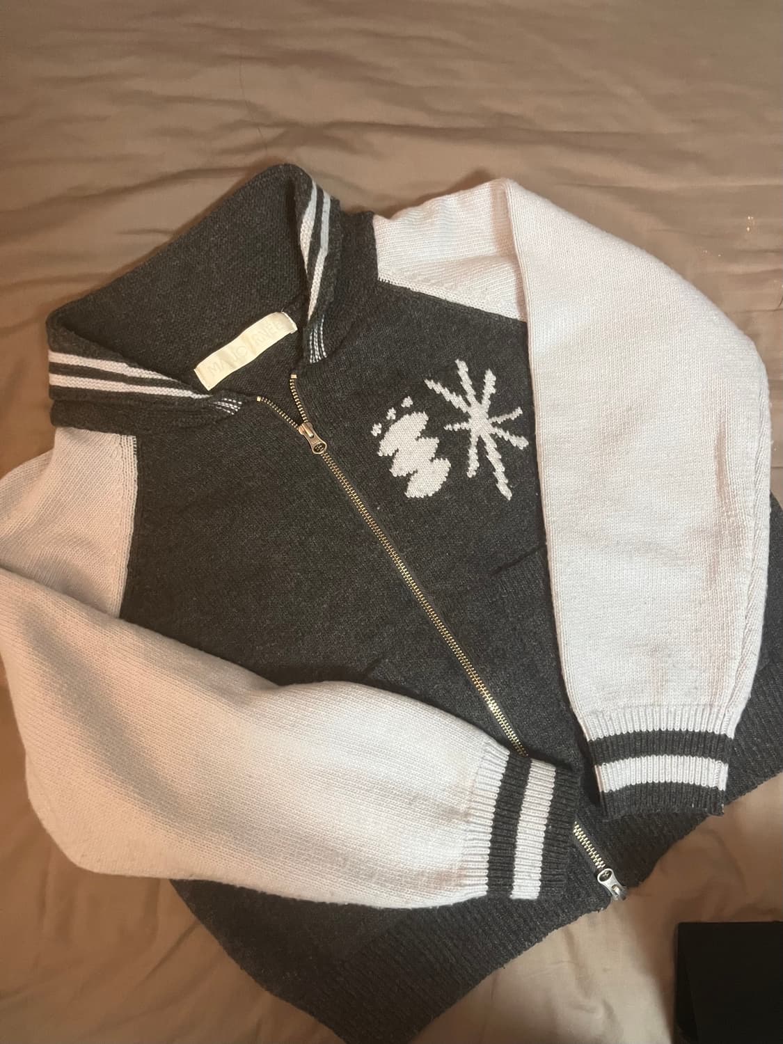 마조네 바시티 니트 상품이미지1