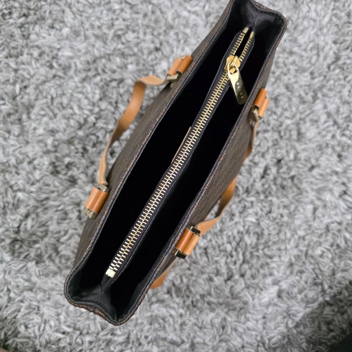 셀린느 빈티지 마카담 브라운 토트백 숄더백 버킷백 상품이미지4