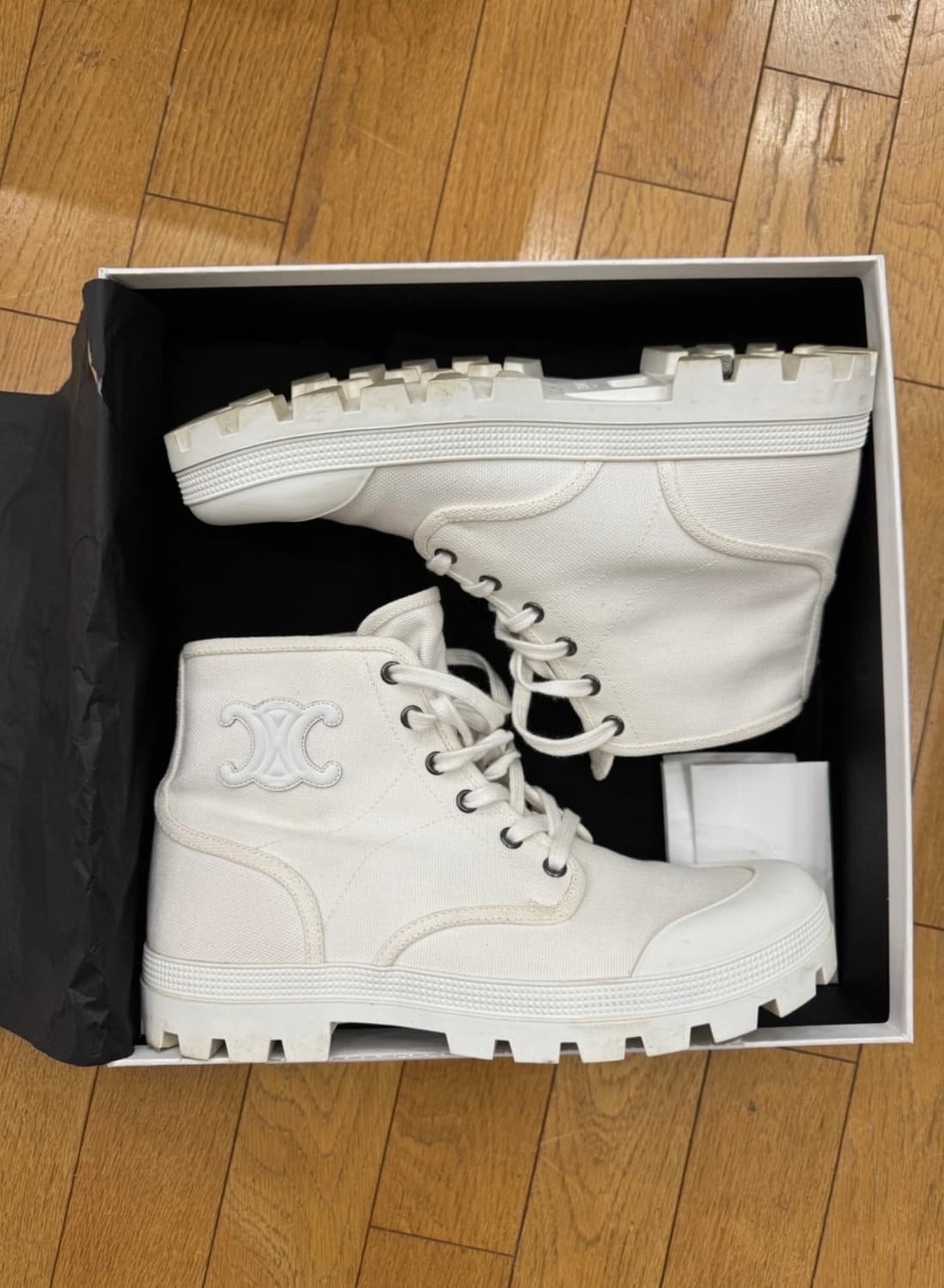 셀린 레이스업 하이탑 스니커즈 상품이미지1