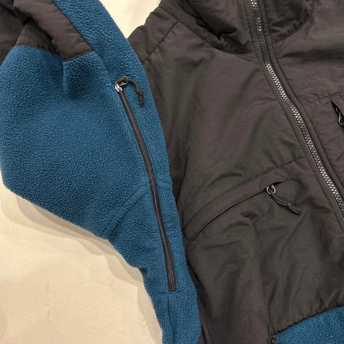 [L] 노스페이스 폴라텍 플리스 자켓 블루/블랙 B88 상품이미지5