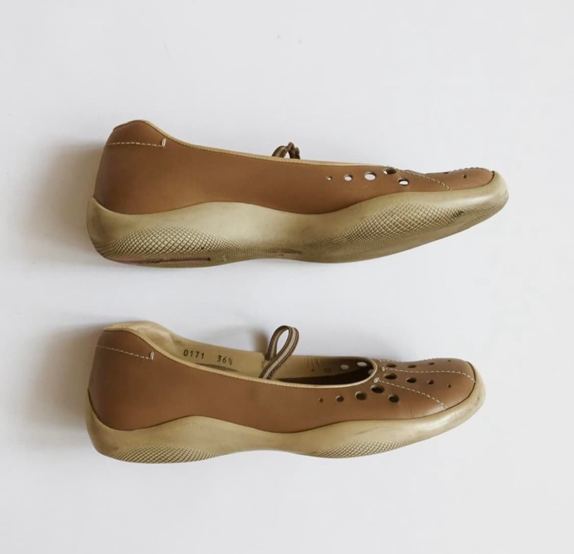 Prada 프라다 도트 메리제인 상품이미지3