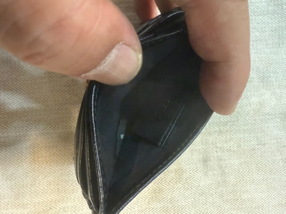 정품 펜디 카드지갑 팝니다 상품이미지7