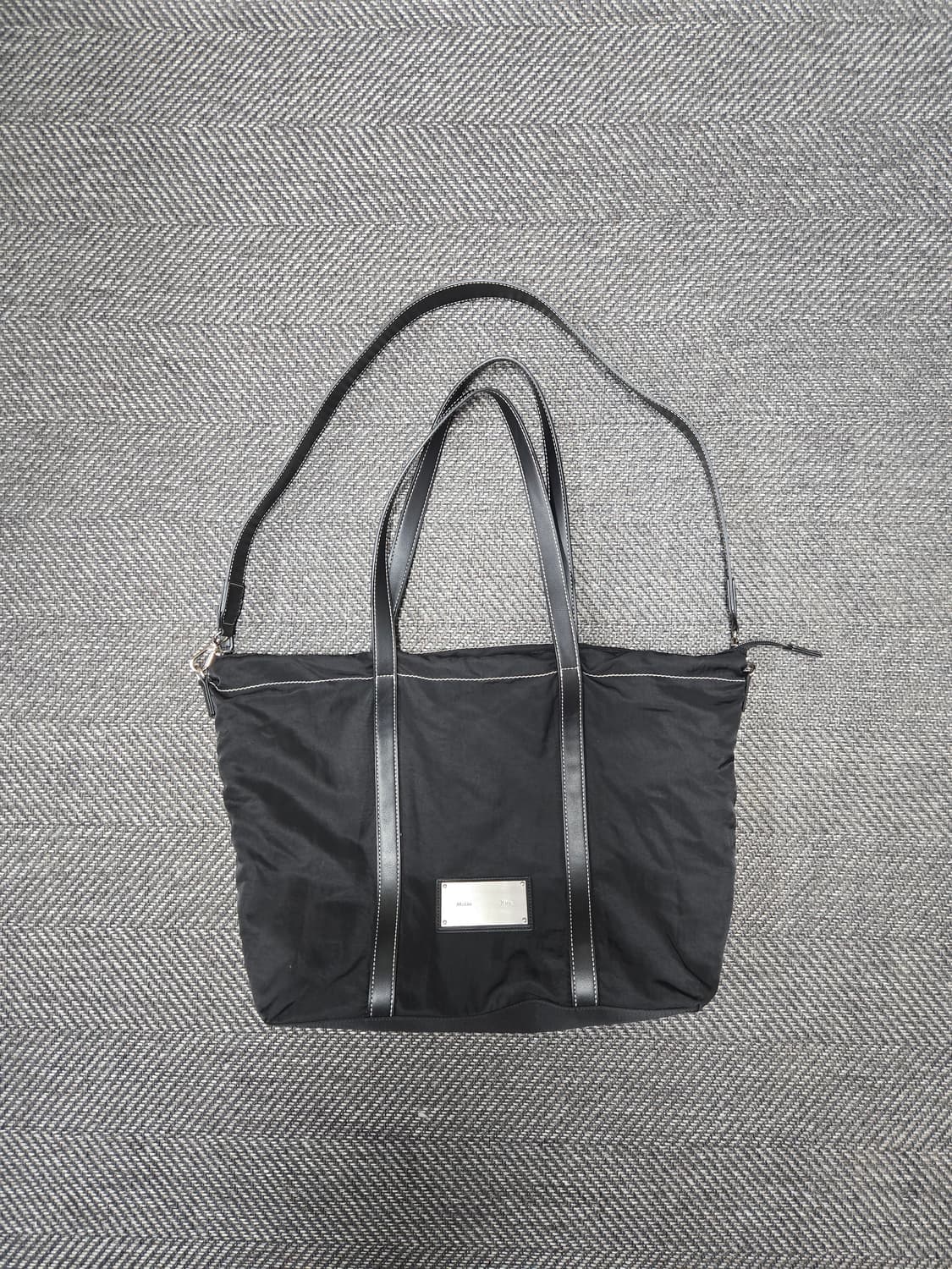 마뗑킴 Matinkim 패브릭 뉴 쇼퍼백 블랙 상품이미지1