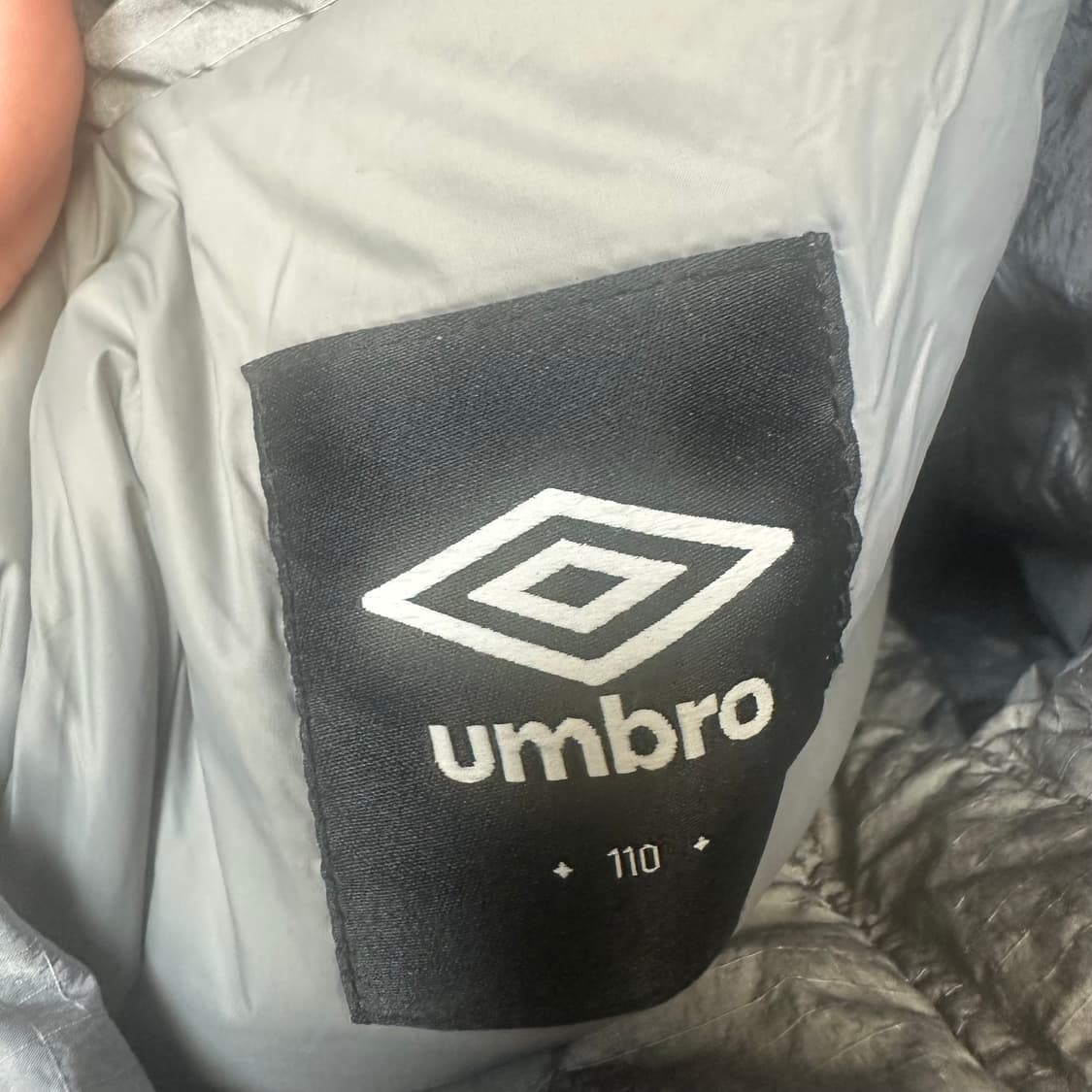 엄브로 빈티지 빅로고 그레이반집업패딩 110 상품이미지4