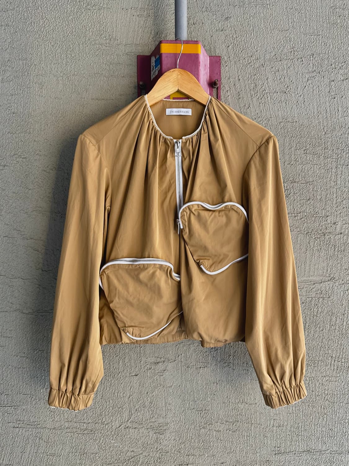 jw앤더슨 클라우드 자켓 상품이미지1