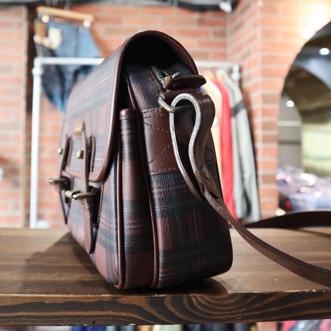 폴로 타탄체크 레더 크로스백 상품이미지3