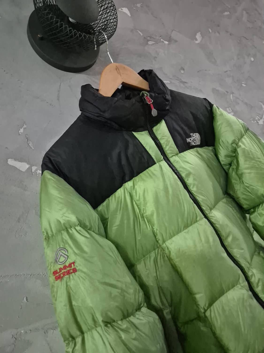 노스페이스 써밋 800 로체 패딩 L 상품이미지2