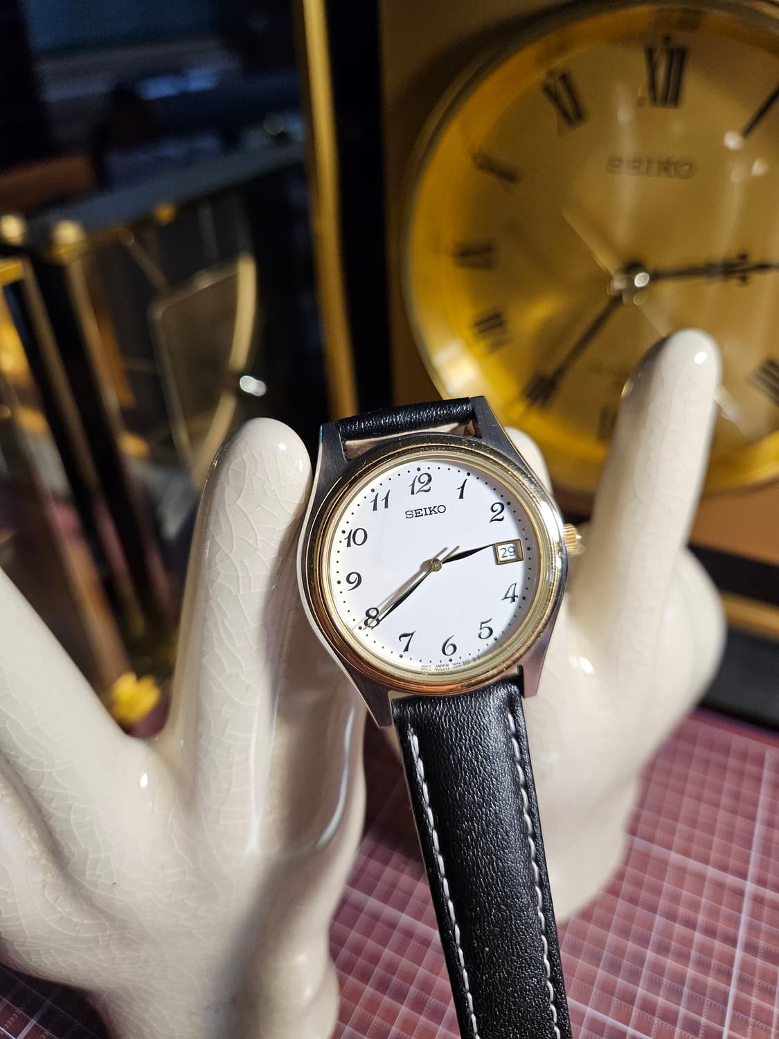 빈티지 세이코 가죽 쿼츠 시계 상품이미지1