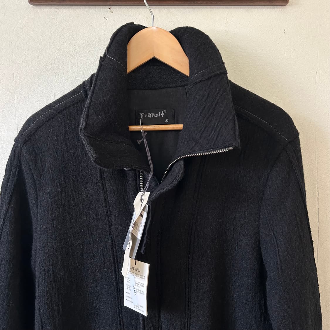 트랜짓 아카이브 코트 상품이미지4