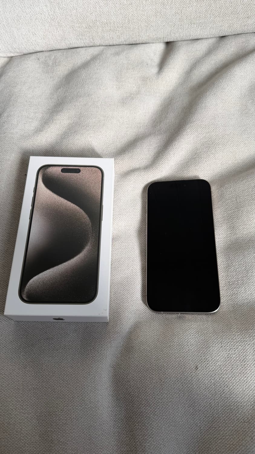 아이폰15프로 내츄럴 티타늄 256GB 상품이미지1