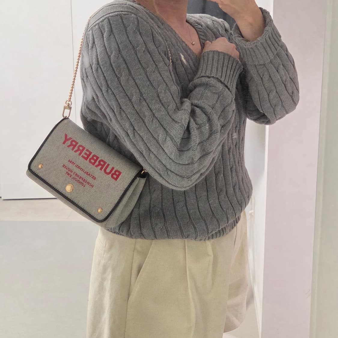 BURBERRY 버버리 정품 호스페리 크로스백 미니크로스 패브릭 레더백 상품이미지1