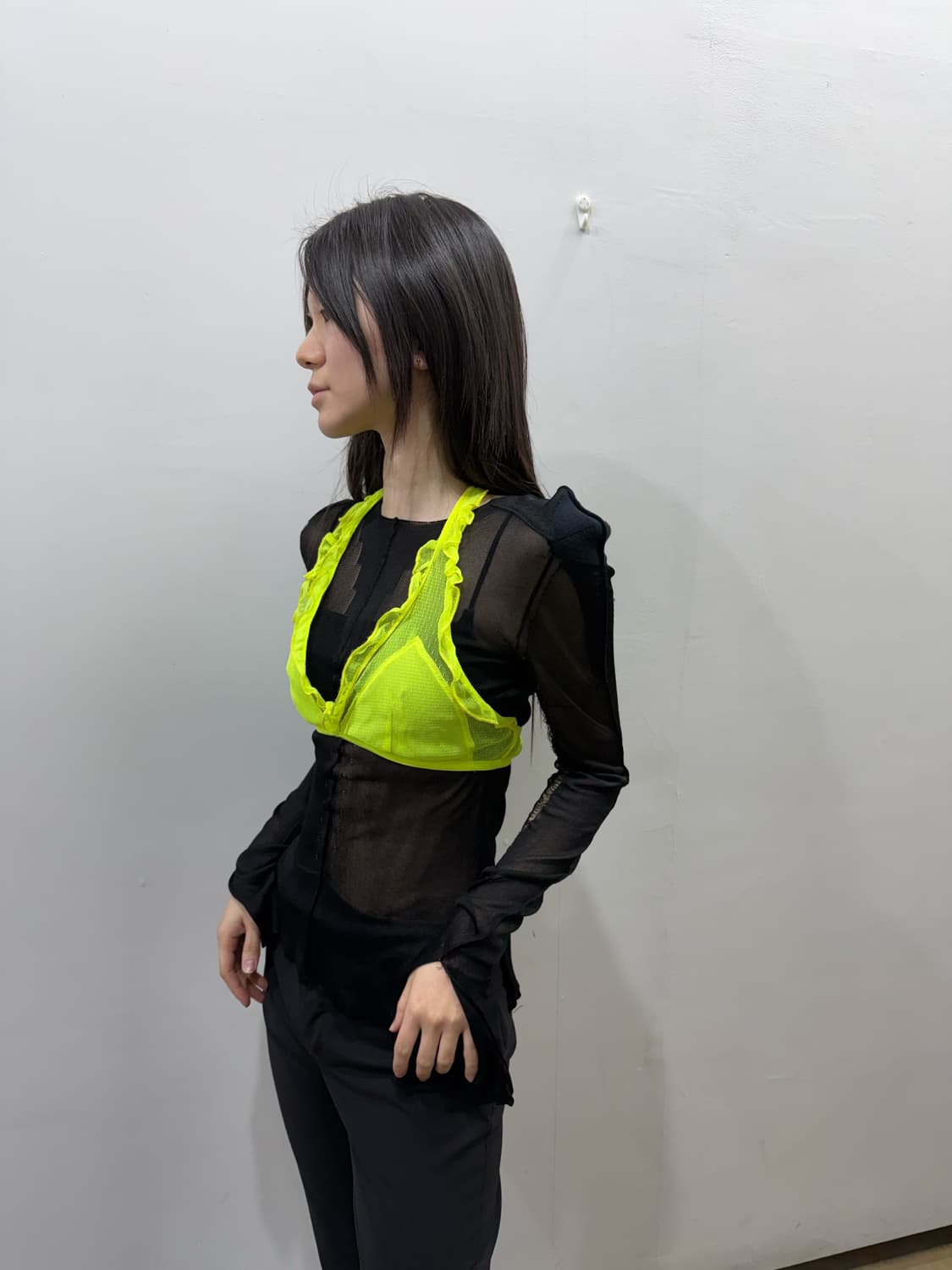 언더커버 20S/S 레디투웨어 매쉬 프릴 브라 상품이미지9