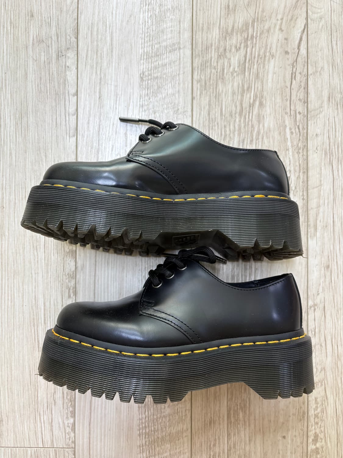 닥터마틴 1461 3홀 쿼드 220 상품이미지2