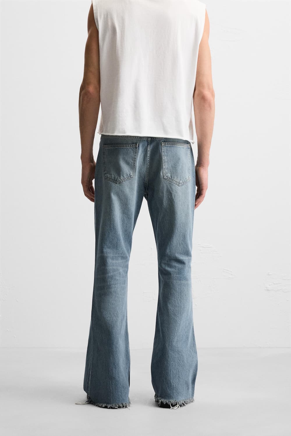 자라 JEANS FLARE FIT 부츠컷 플레어진 라이트 블루 상품이미지2