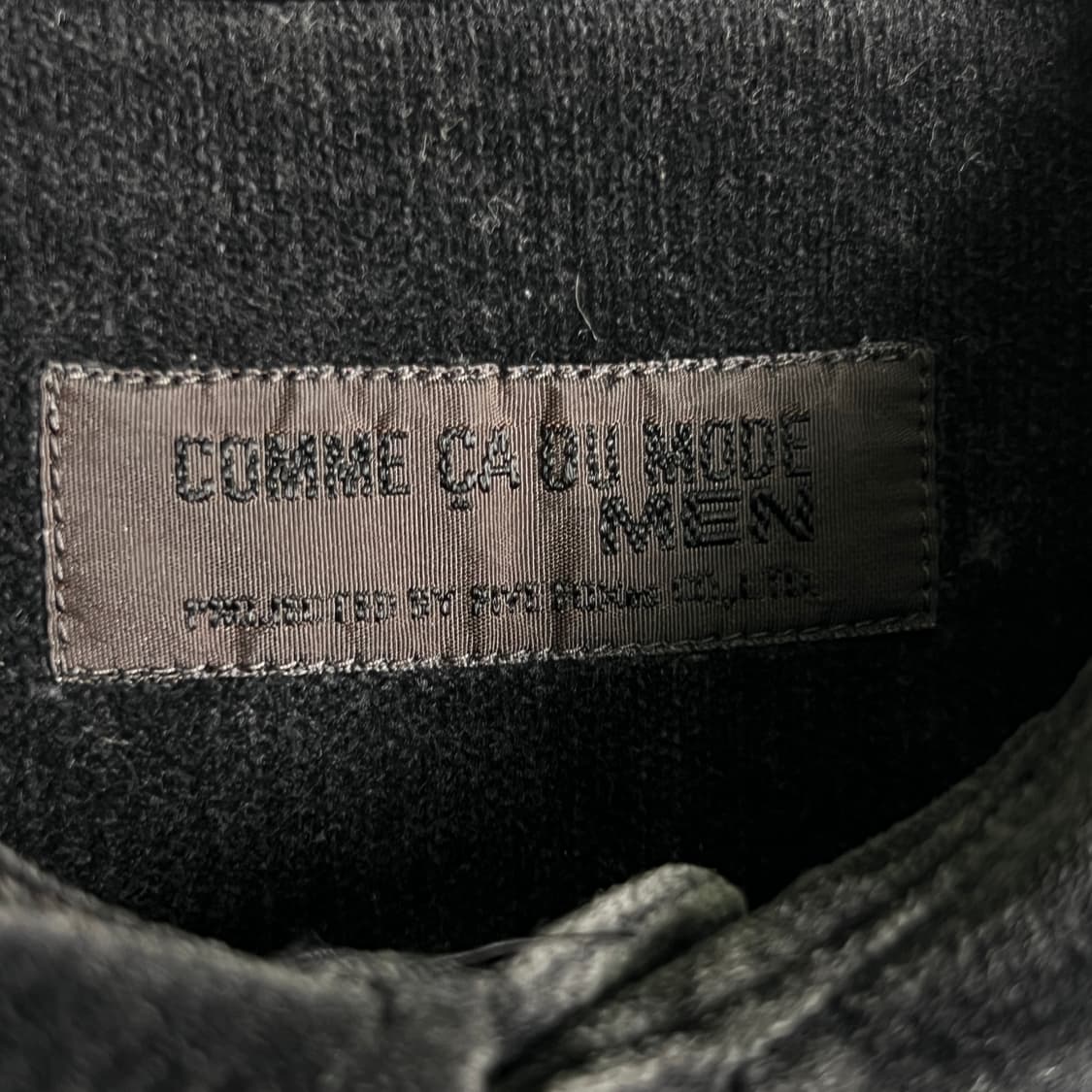 COMME CA DU MODE 꼼사데모드 블랙 벨벳 셔츠  상품이미지3