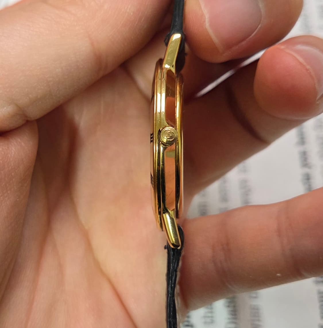 빈티지 구찌 클래식 3000.2.M 오닉스블랙 칼침핸즈 로만베젤 
 상품이미지5