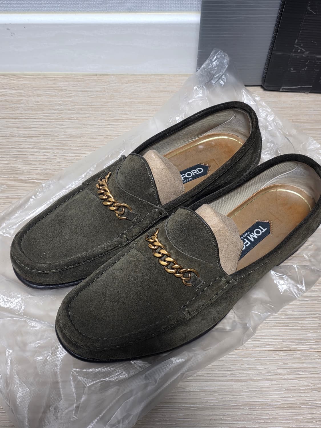 톰포드 체인로퍼 카키브라운 8 상품이미지1