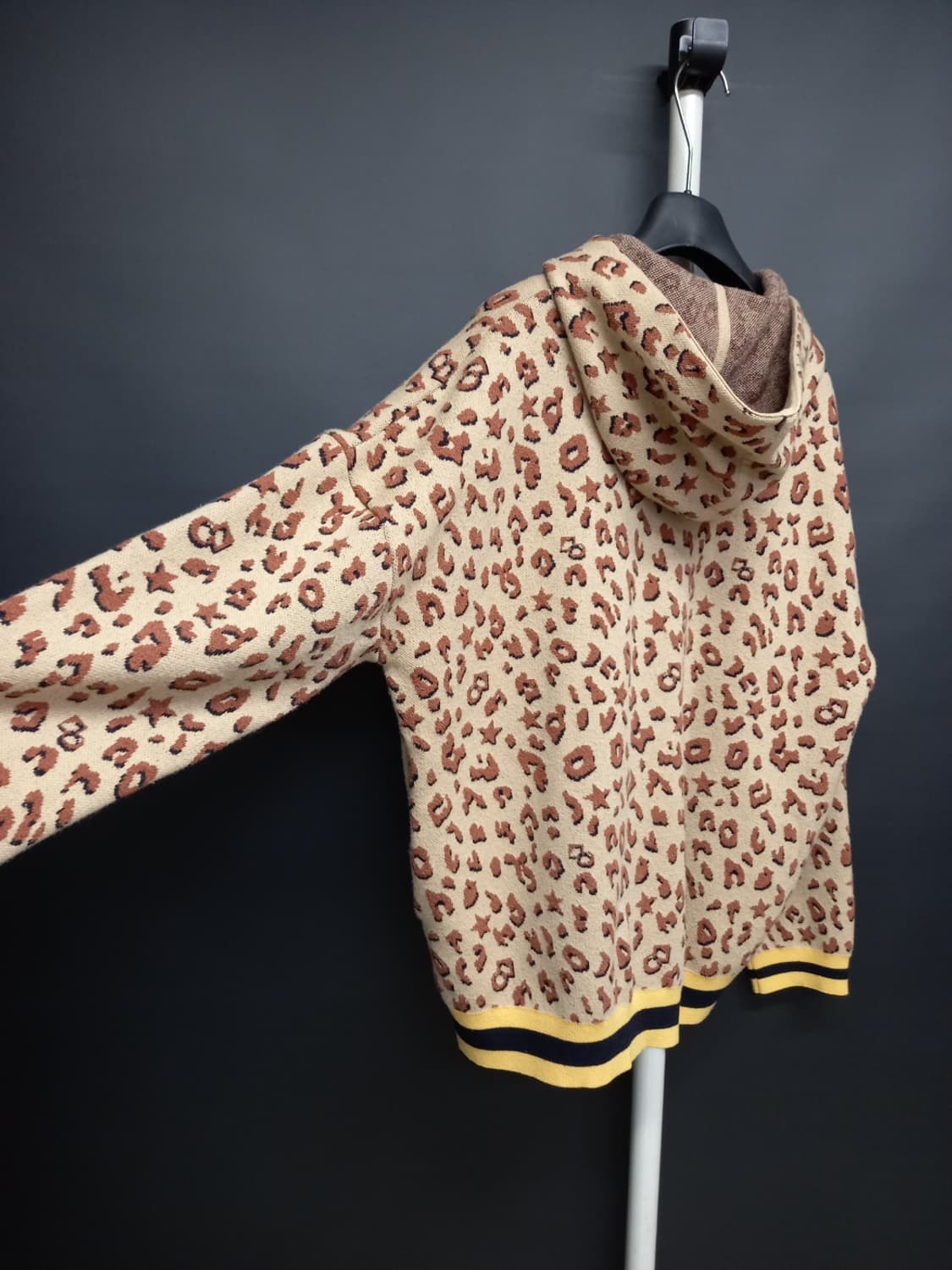 럭키슈에뜨 춘추동 후드 니트집업가디건 F 상품이미지7