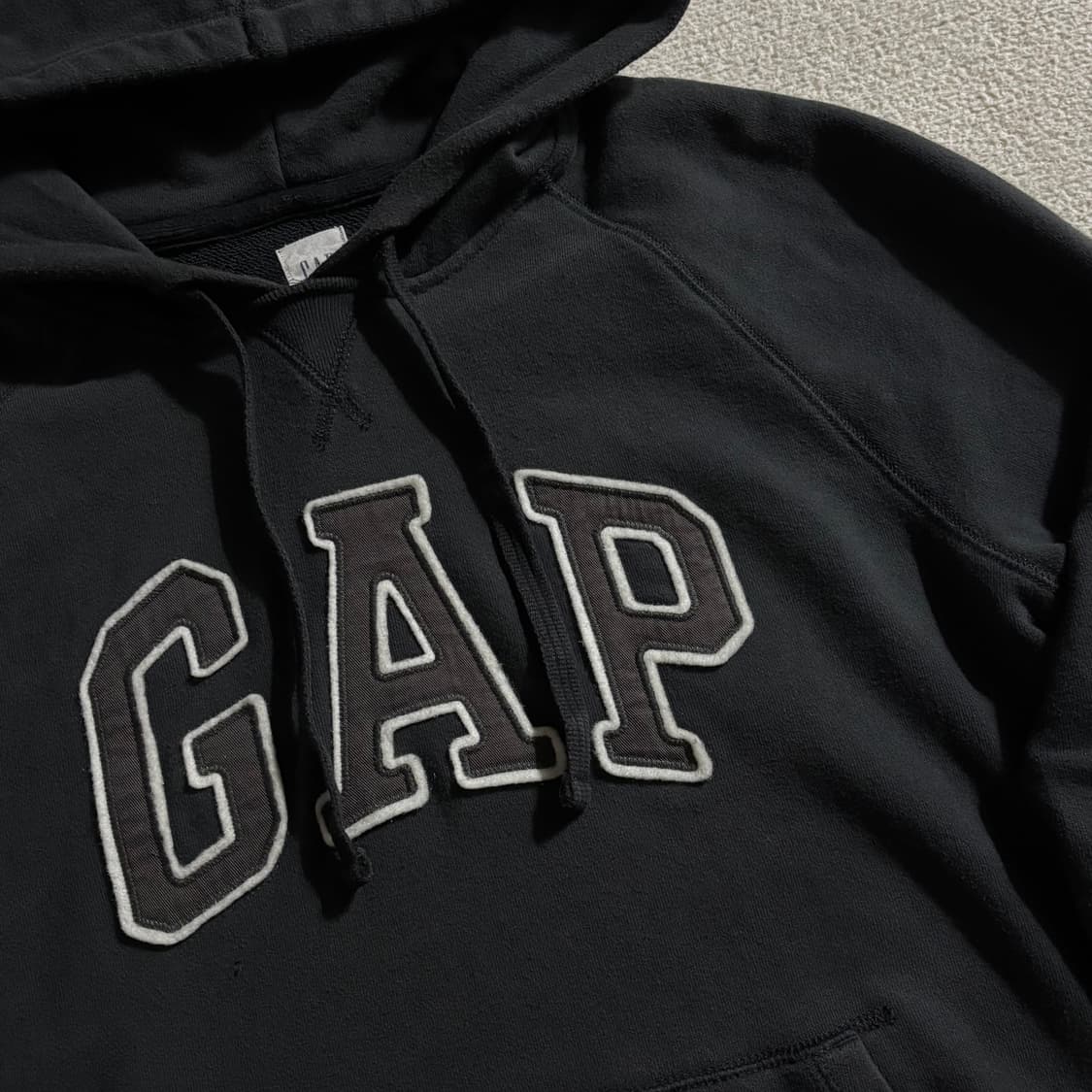 갭 GAP 차콜 빅로고 후드티 상품이미지2