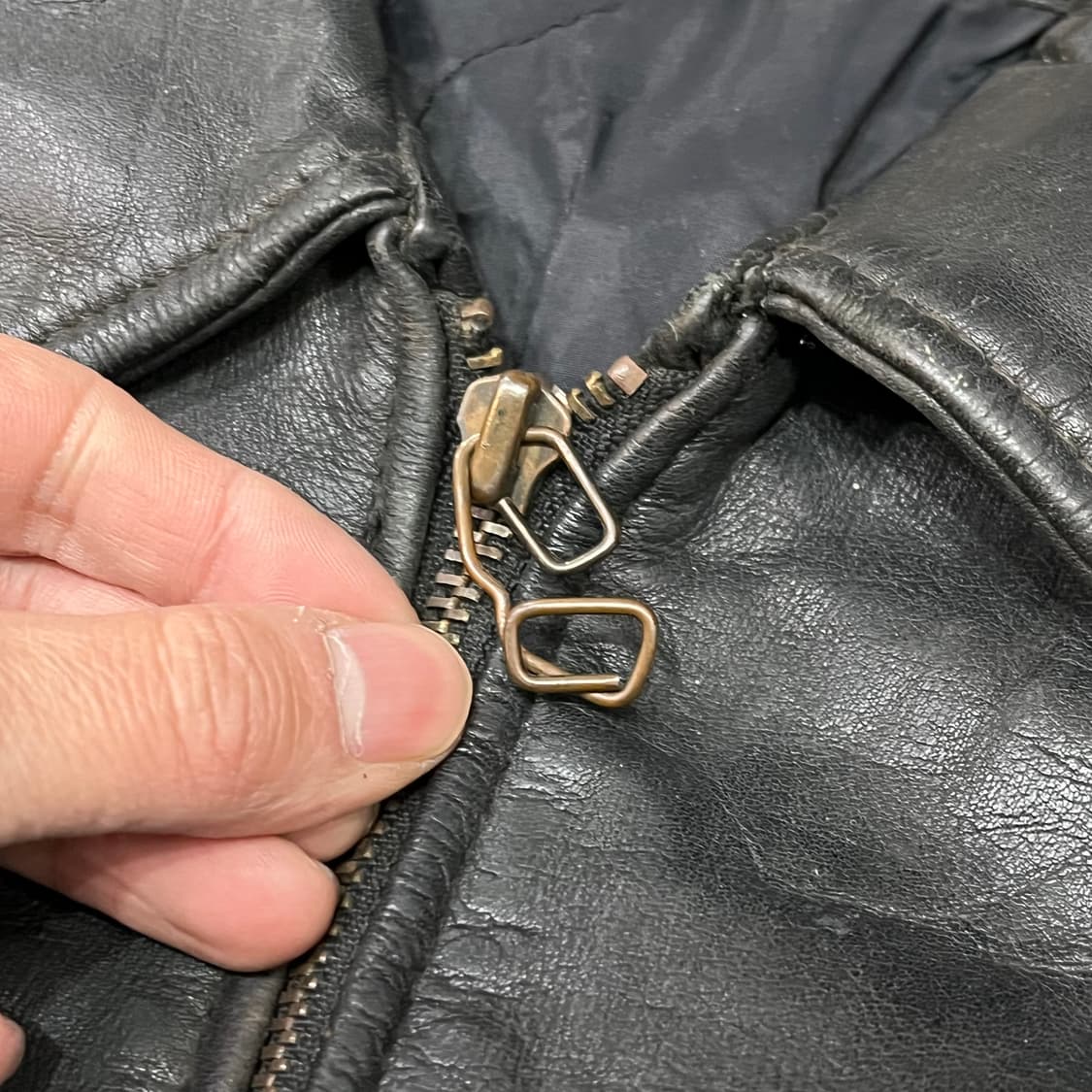  쉐비뇽 레더 봄버 자켓 y15096 상품이미지6