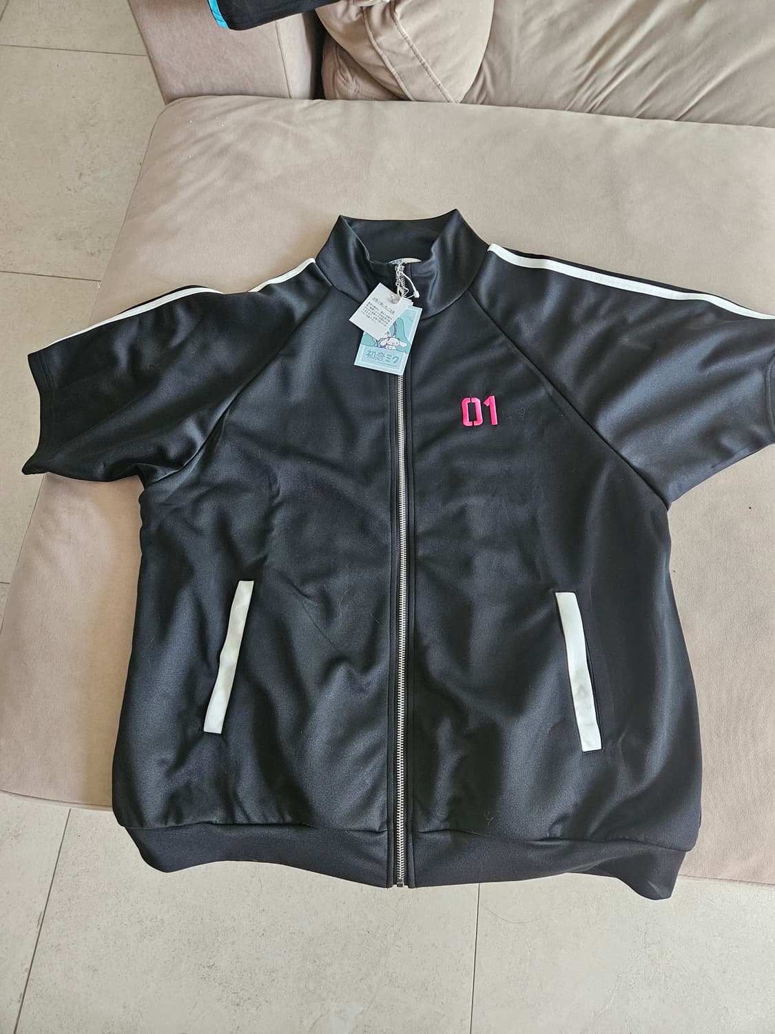 2026  하츠네미쿠 x 시나모롤 콜라보  트랙자켓 3L(마지막가격다운) 상품이미지6