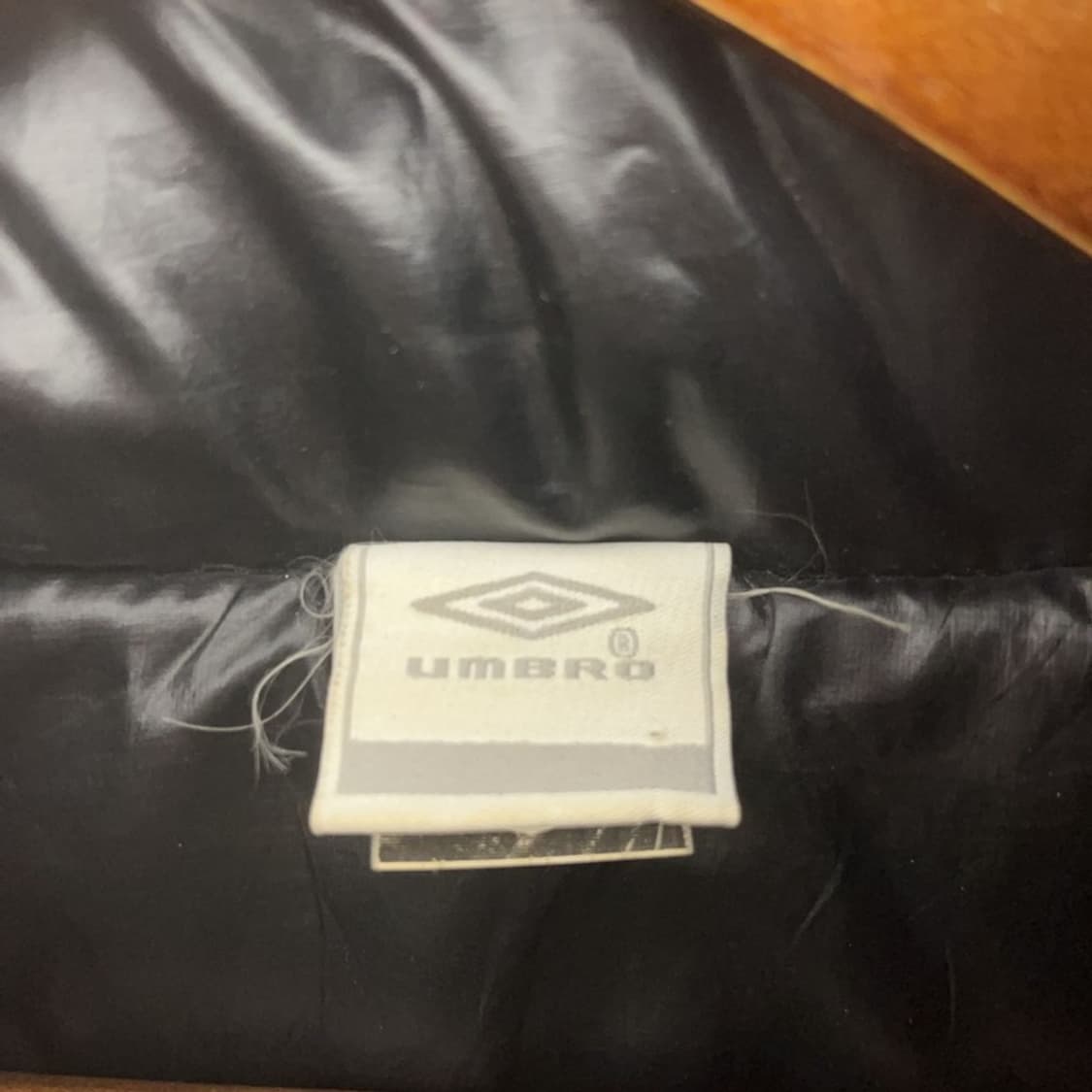 엄브로 올드스쿨 Y2K 빈티지 숏패딩 L C07882 상품이미지5