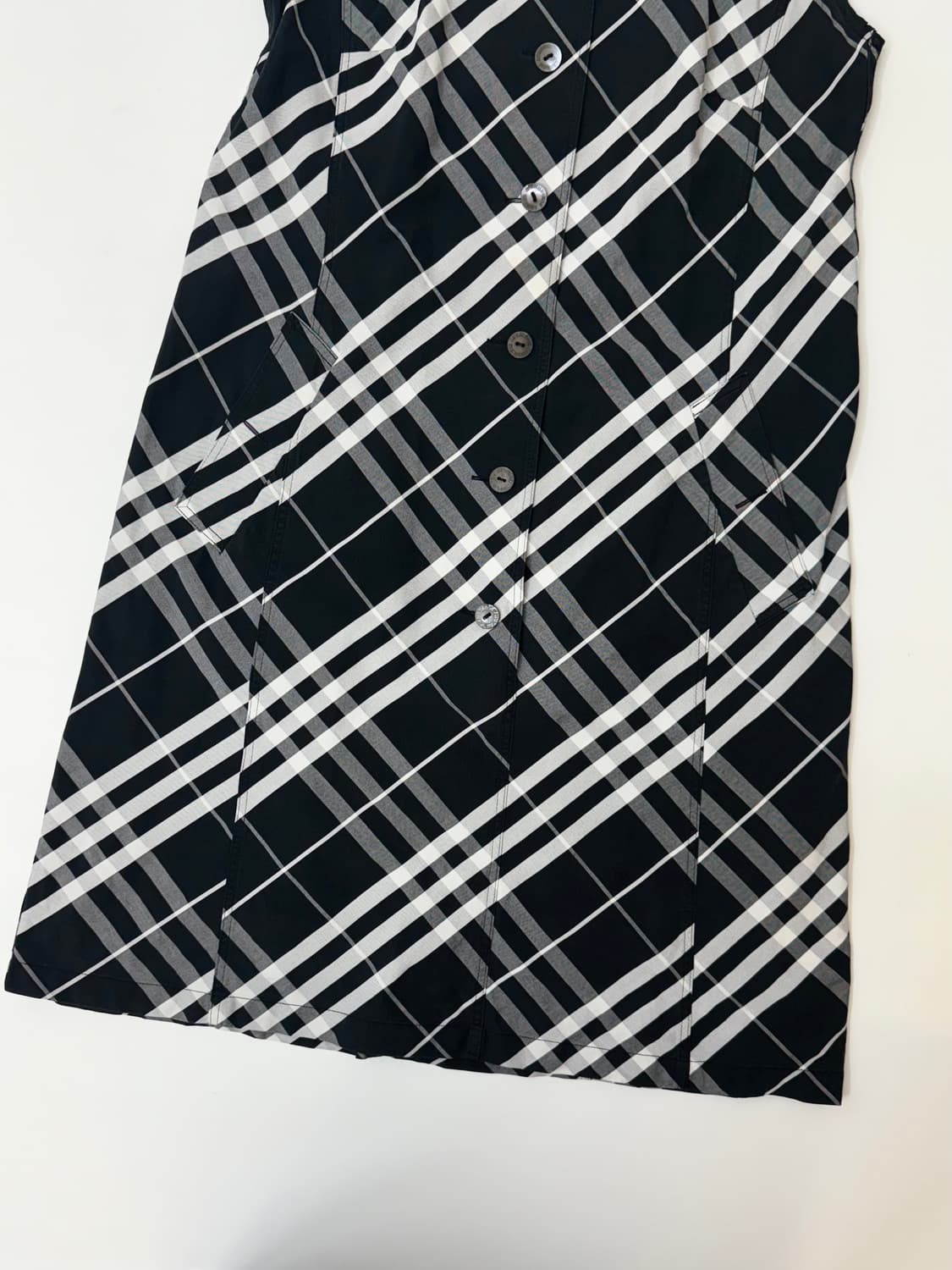 Burberry 버버리  노바 체크 슬리브리스 원피스 상품이미지3