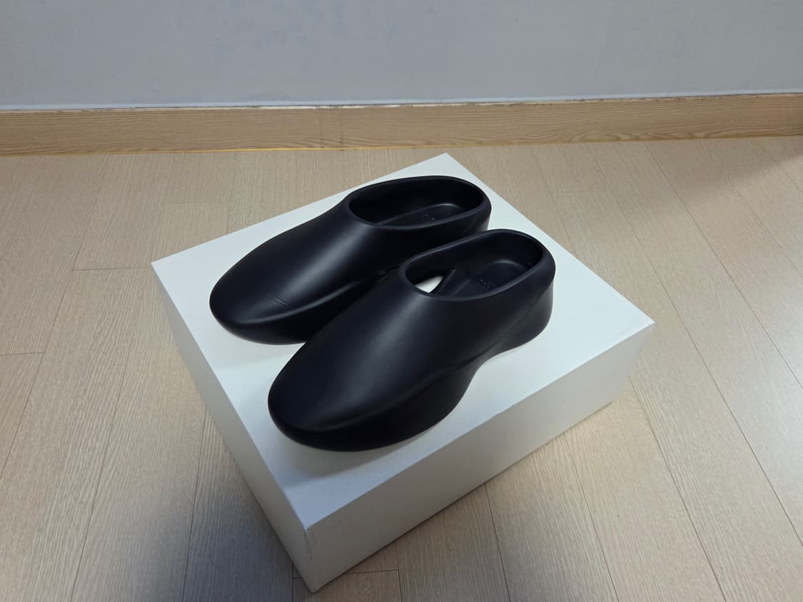 [정품] 피어오브갓 25FW EVA 에바 러너 슬라이드 뮬 블랙 42 상품이미지2