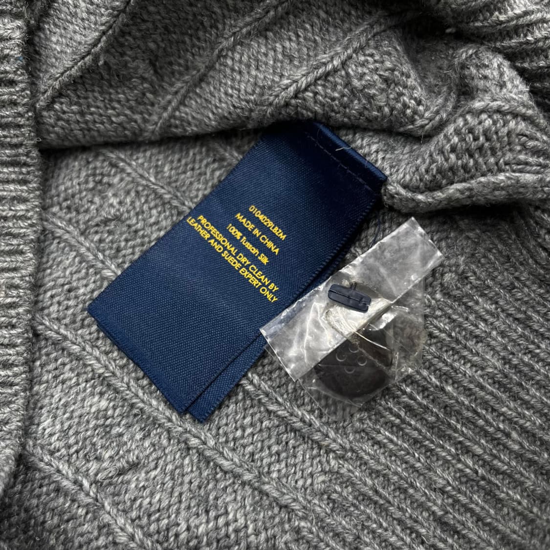 폴로 랄프로렌 딥그린포니 그레이 꽈배기 버튼 니트 S 상품이미지7