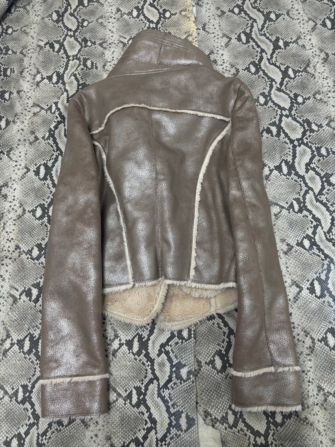 00’s Metal Fur Trimming Side Zip Short J 상품이미지8