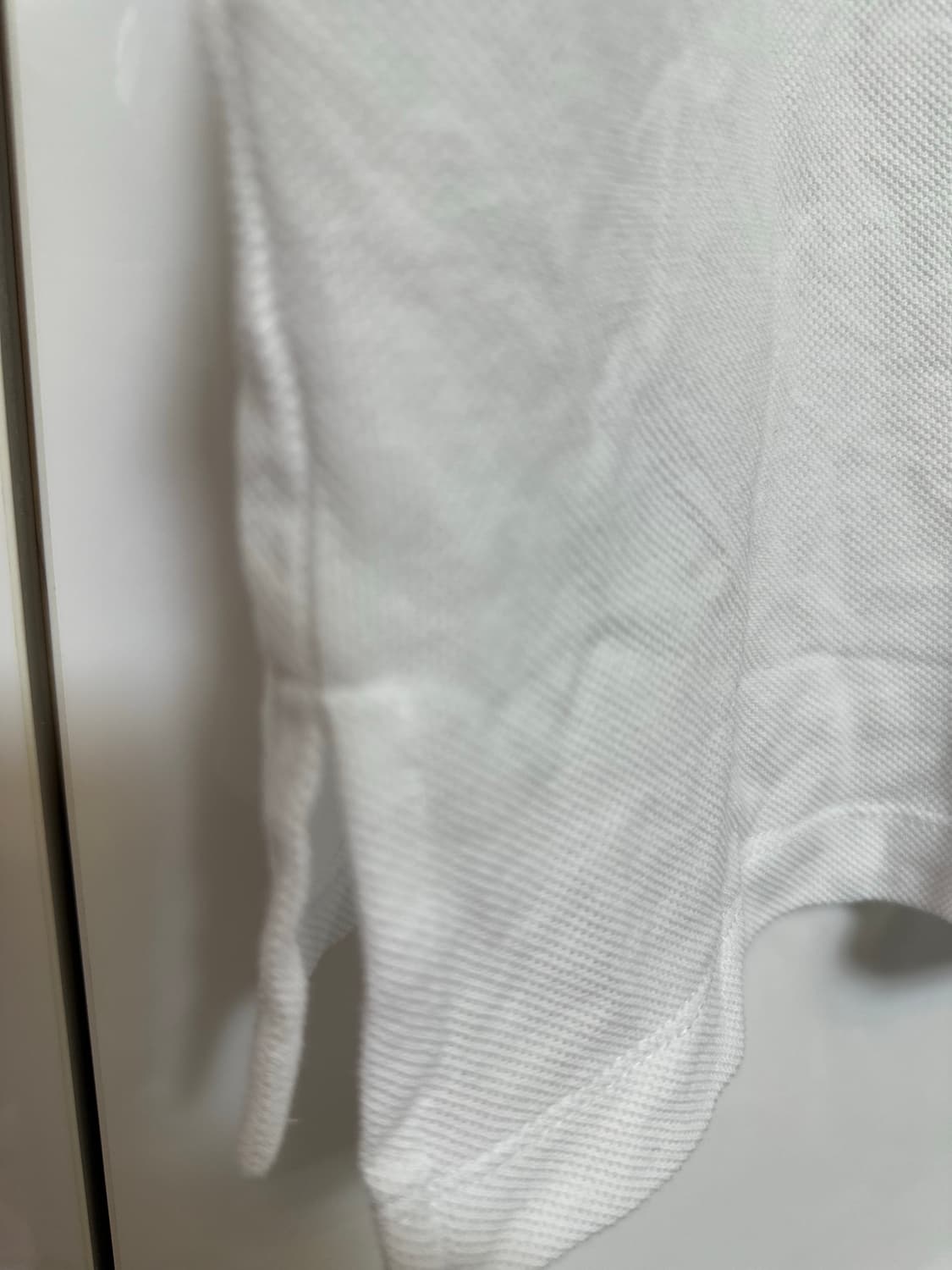 구찌 화이트 자수 반팔 폴로티 정품 상품이미지3