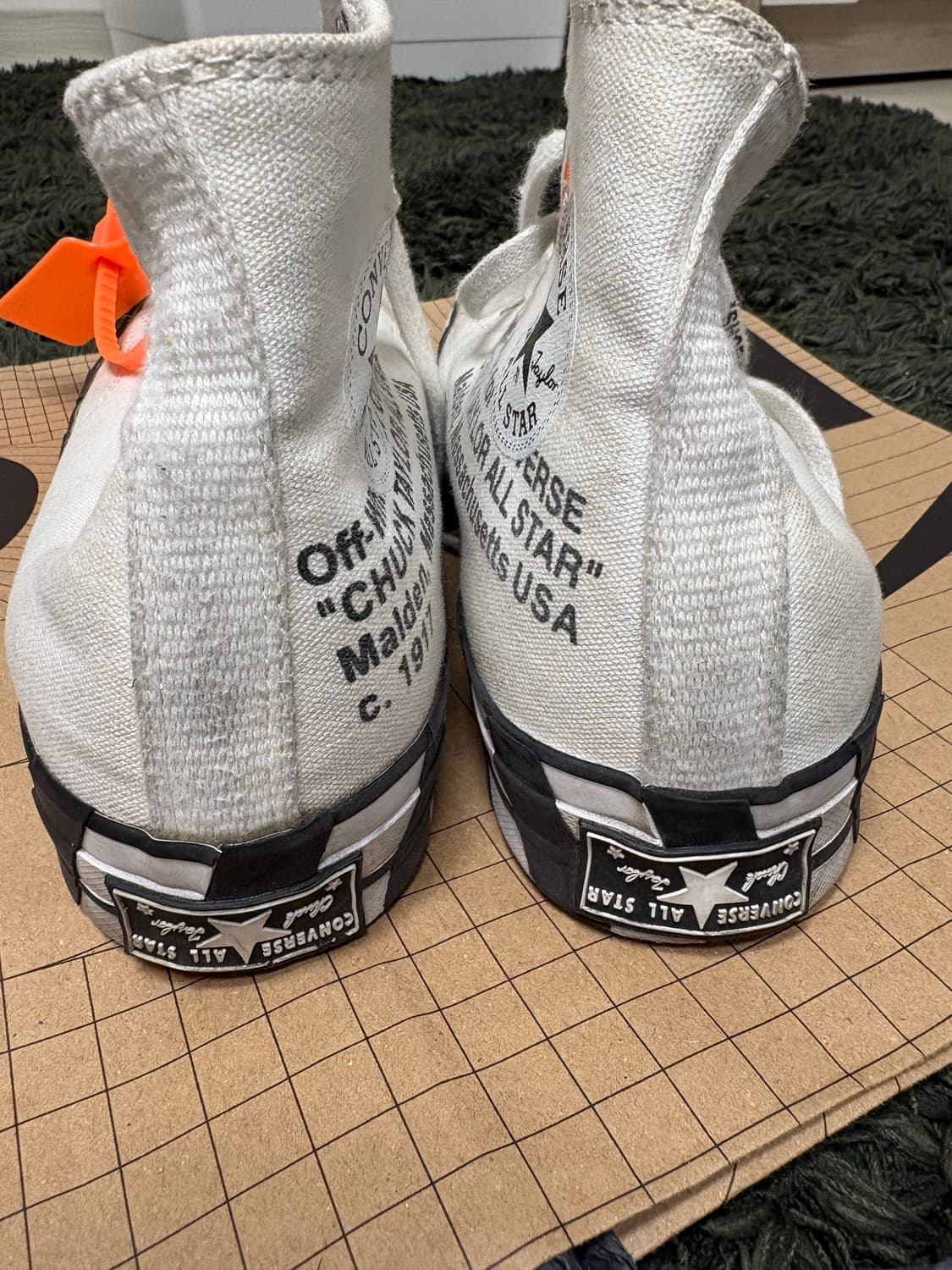 컨버스 X off white 척 70 화이트 상품이미지6