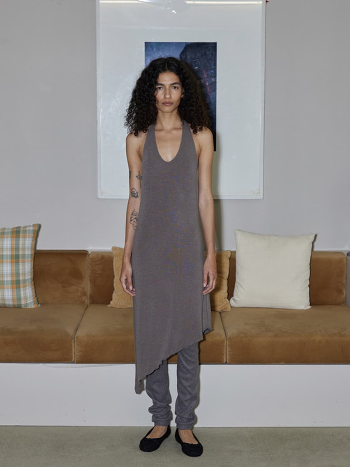 지지비샤 언발란스 롱 드레스 gray 상품이미지2