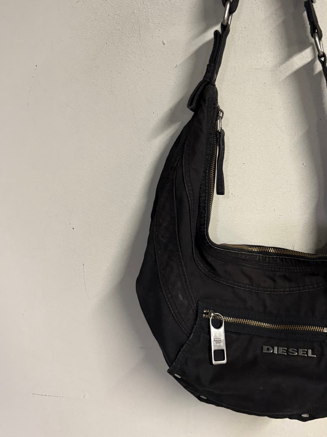 DIESEL archive shoulder bag black  상품이미지2