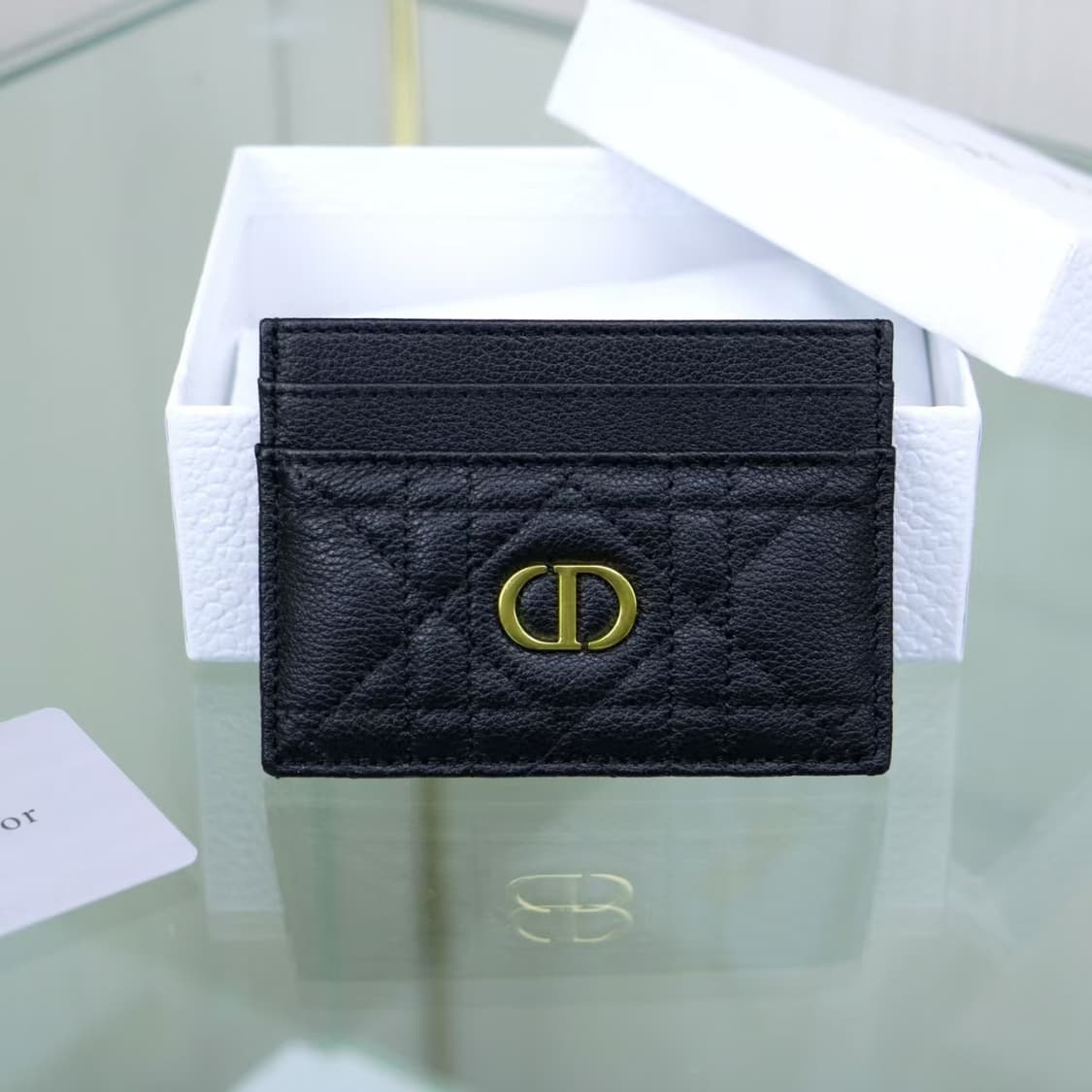 디올 카로 5 슬롯 카드 홀더 서플 까나쥬 카프스킨 블랙 상품이미지1